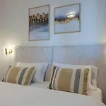 Magnificent 3-bedroom Apartment, Terrace, Sauna And Swimming Pools * Εστεπόνα