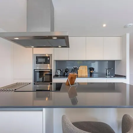 Magnificent 3-bedroom Apartment, Terrace, Sauna And Swimming Pools *