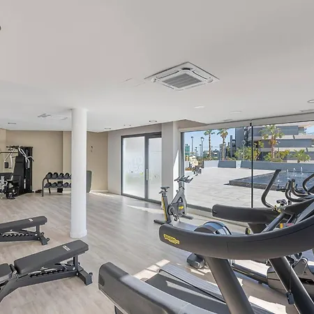 Magnificent 3-bedroom Apartment, Terrace, Sauna And Swimming Pools Estepona