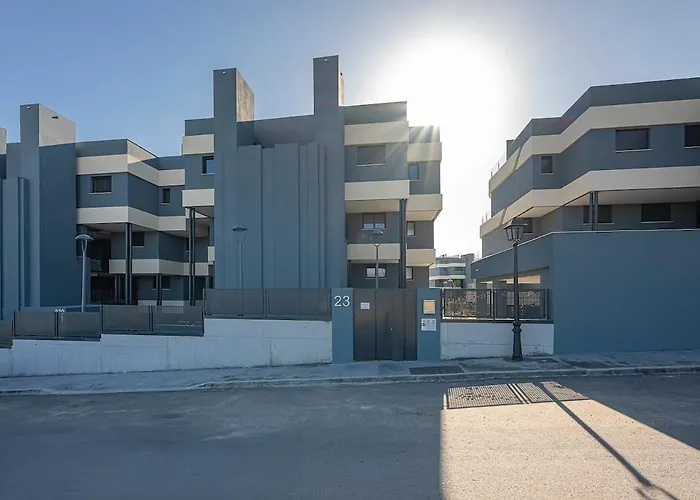 Magnificent 3-bedroom Apartment, Terrace, Sauna And Swimming Pools Apartament