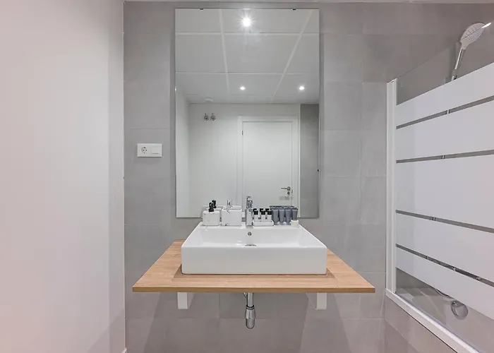 Magnificent 3-bedroom Apartment, Terrace, Sauna And Swimming Pools *