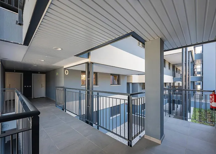 Magnificent 3-bedroom Apartment, Terrace, Sauna And Swimming Pools Apartament *