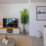 Apartment Magnificent 3-bedroom Apartment, Terrace, Sauna And Swimming Pools *