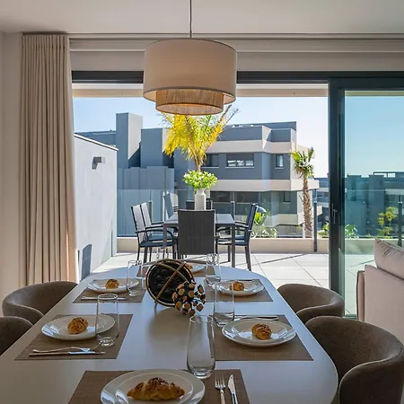 Magnificent 3-bedroom Apartment, Terrace, Sauna And Swimming Pools Estepona