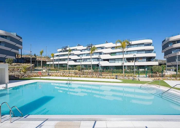 Magnificent 3-bedroom Apartment, Terrace, Sauna And Swimming Pools *