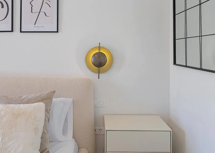 Apartamento Magnificent 3-bedroom Apartment, Terrace, Sauna And Swimming Pools *