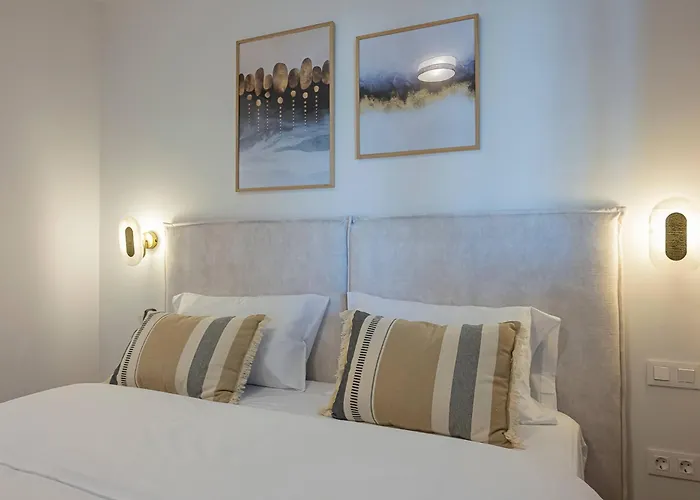 Magnificent 3-bedroom Apartment, Terrace, Sauna And Swimming Pools * Estepona