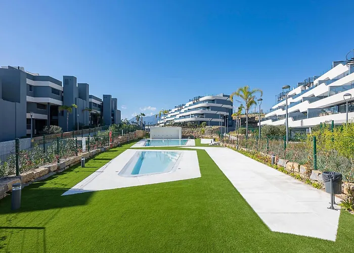 Magnificent 3-bedroom Apartment, Terrace, Sauna And Swimming Pools *